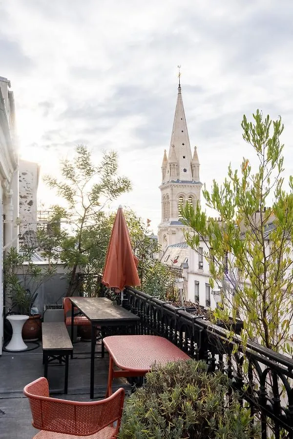 Veeve - Spire View * Paris